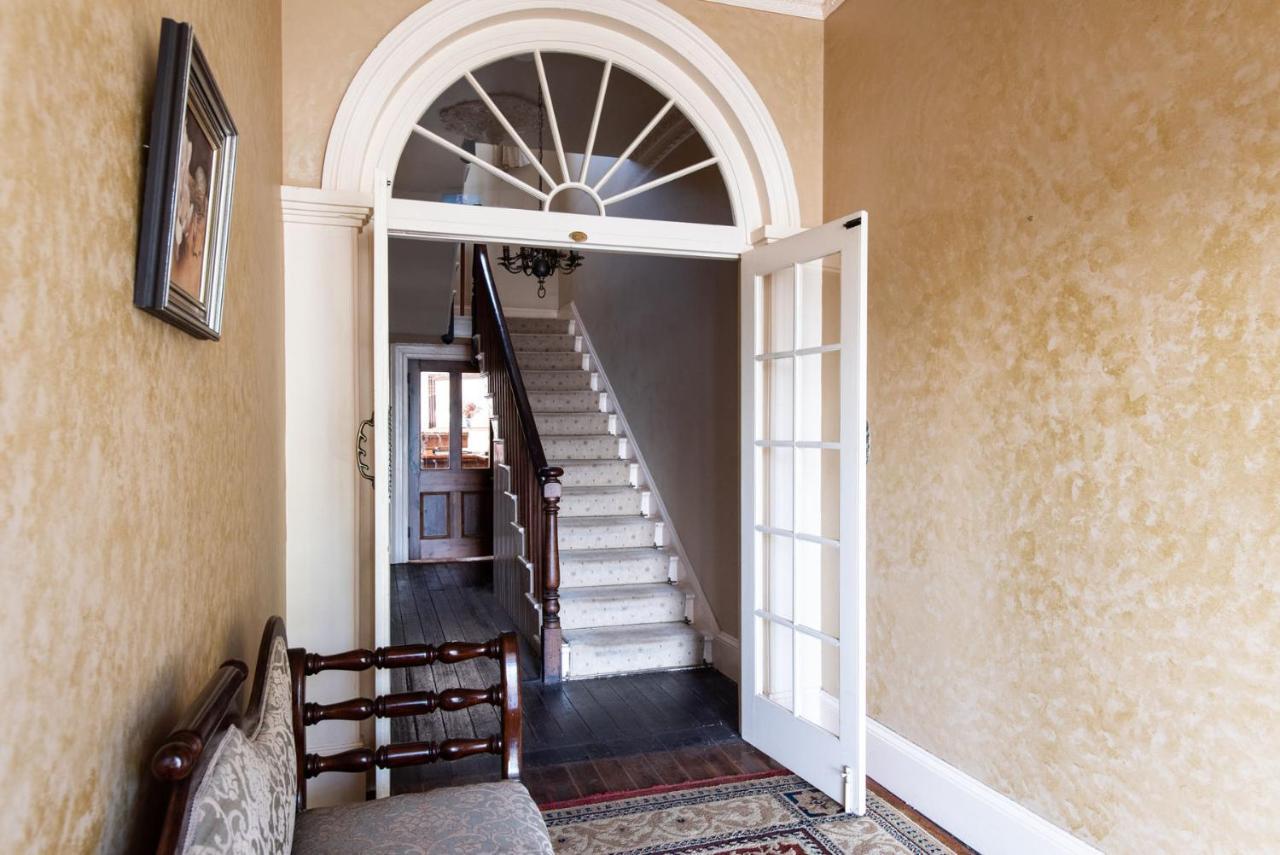 Fitzpatricks Inn Westbury Extérieur photo