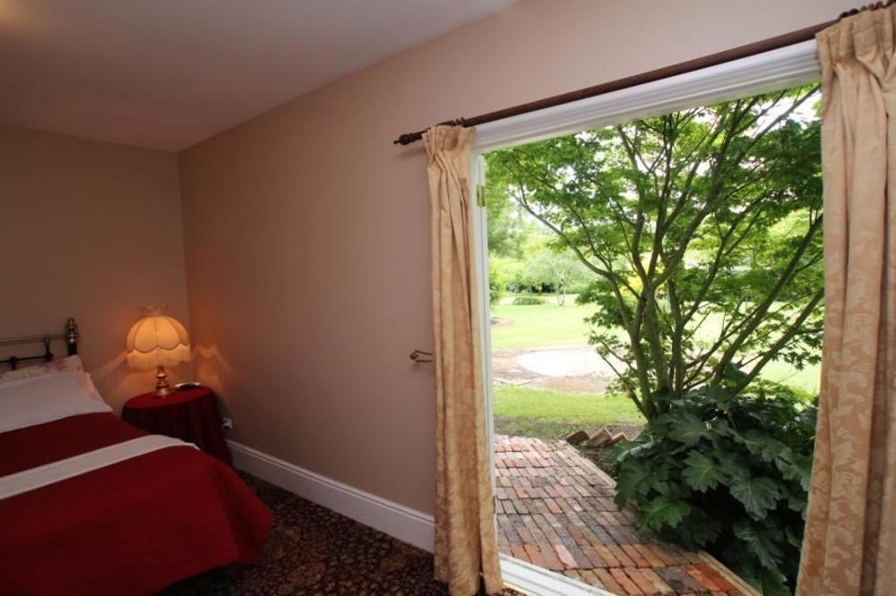 Fitzpatricks Inn Westbury Extérieur photo